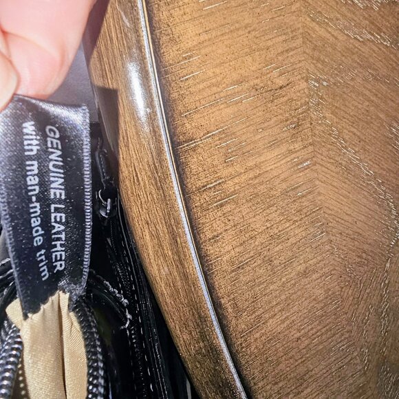 GIANI BERNINI LEATHER BAG!!!! - Picture 4 of 4